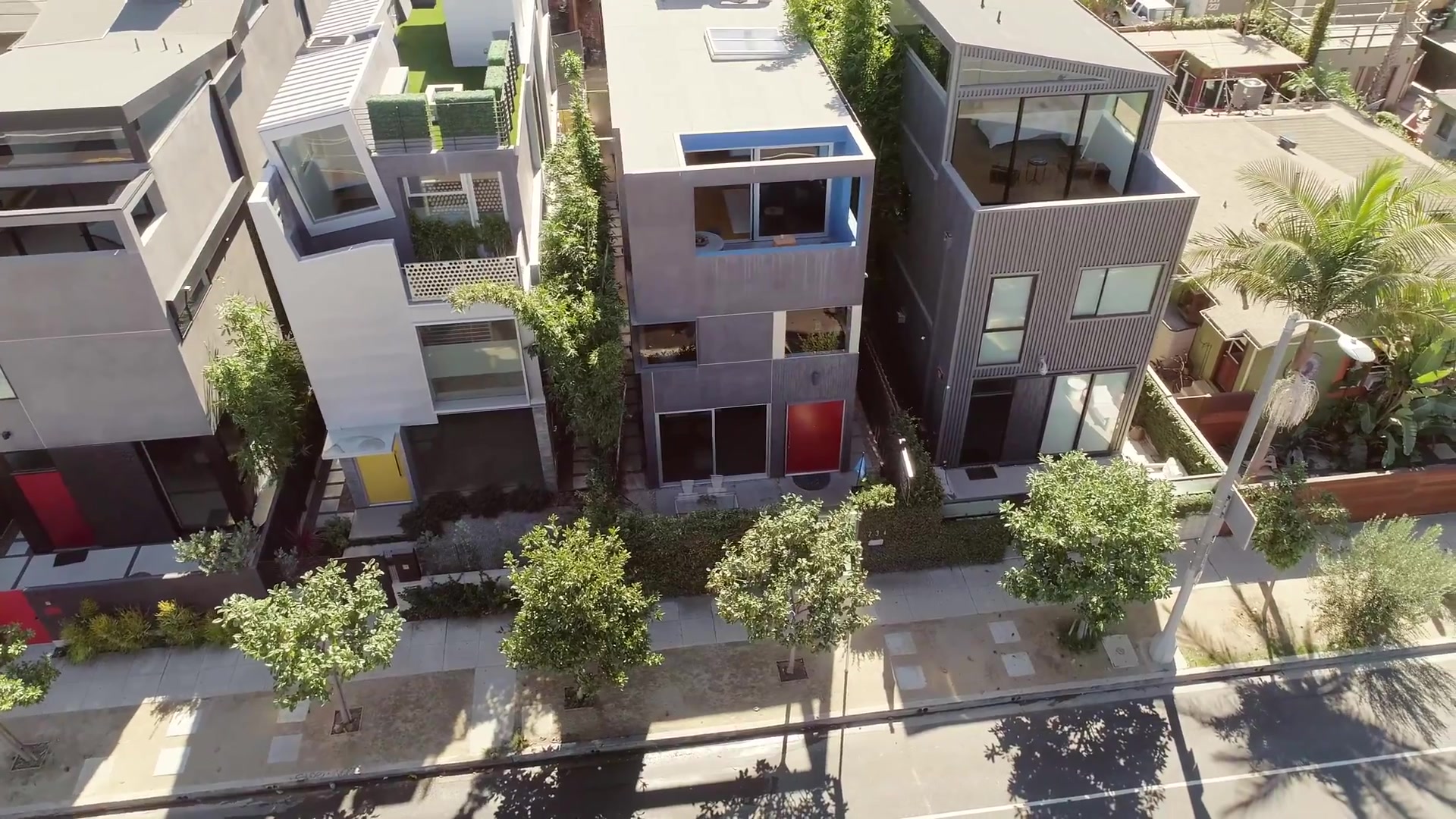 A row of Glenn Lyons custom homes on Grand Boulevard in Venice, California