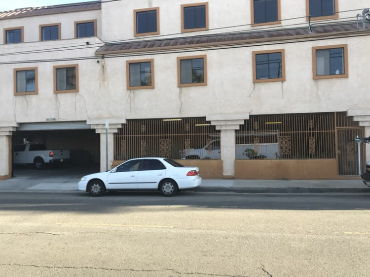 4030 Del Rey Avenue, image 3 of 8