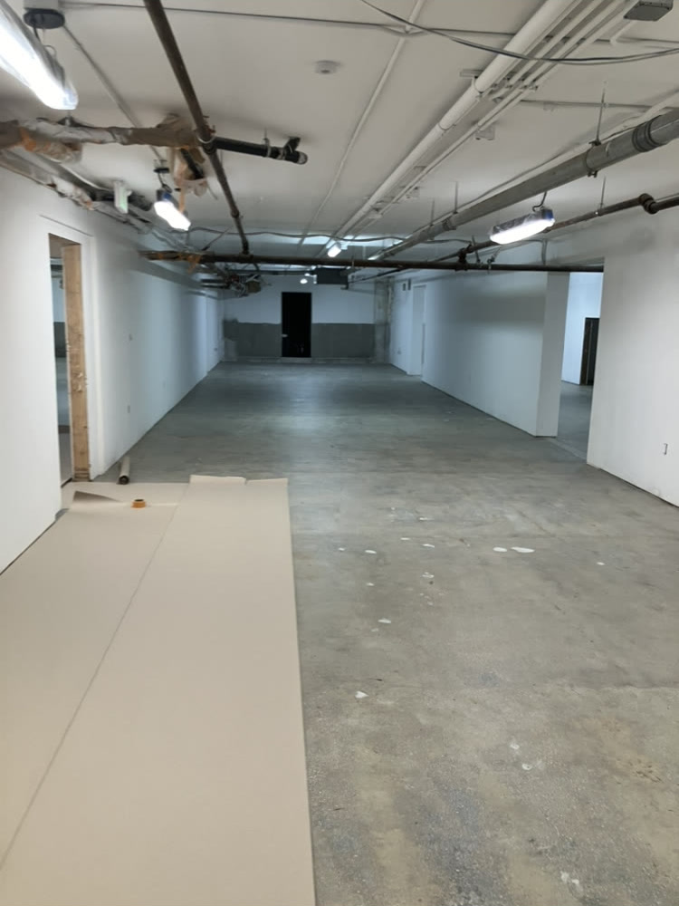 721 E 5th Street, image 6 of 6
