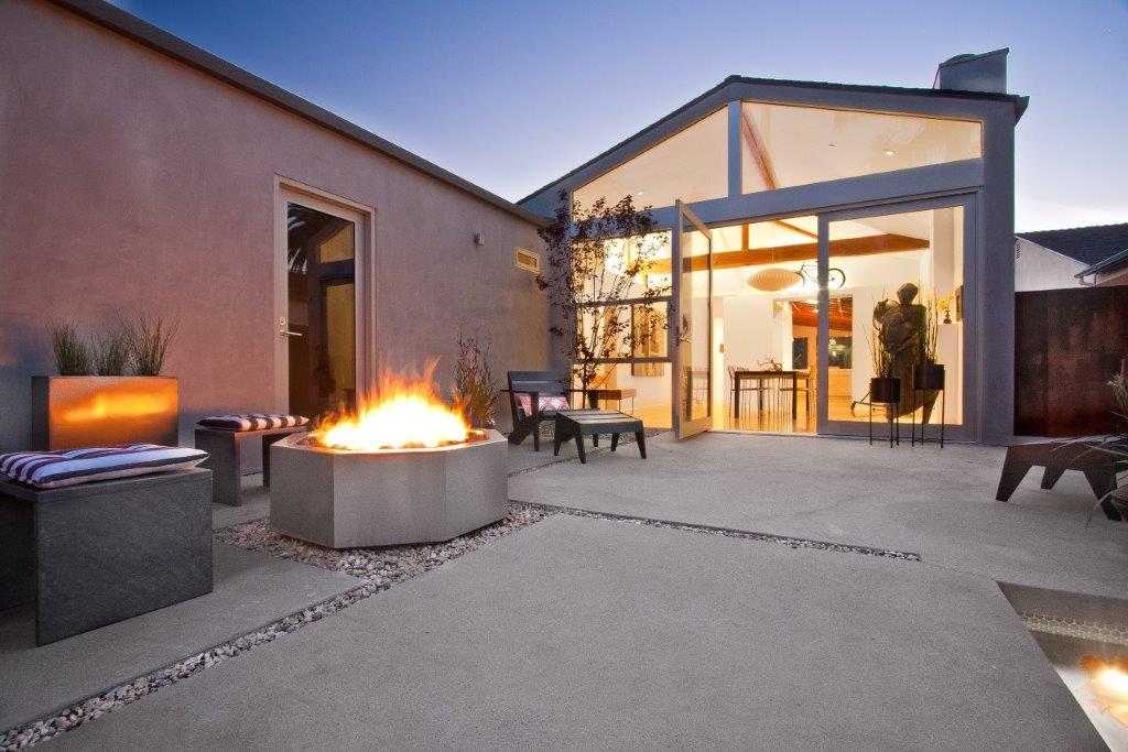 559 Radcliffe Drive, image 6 of 8