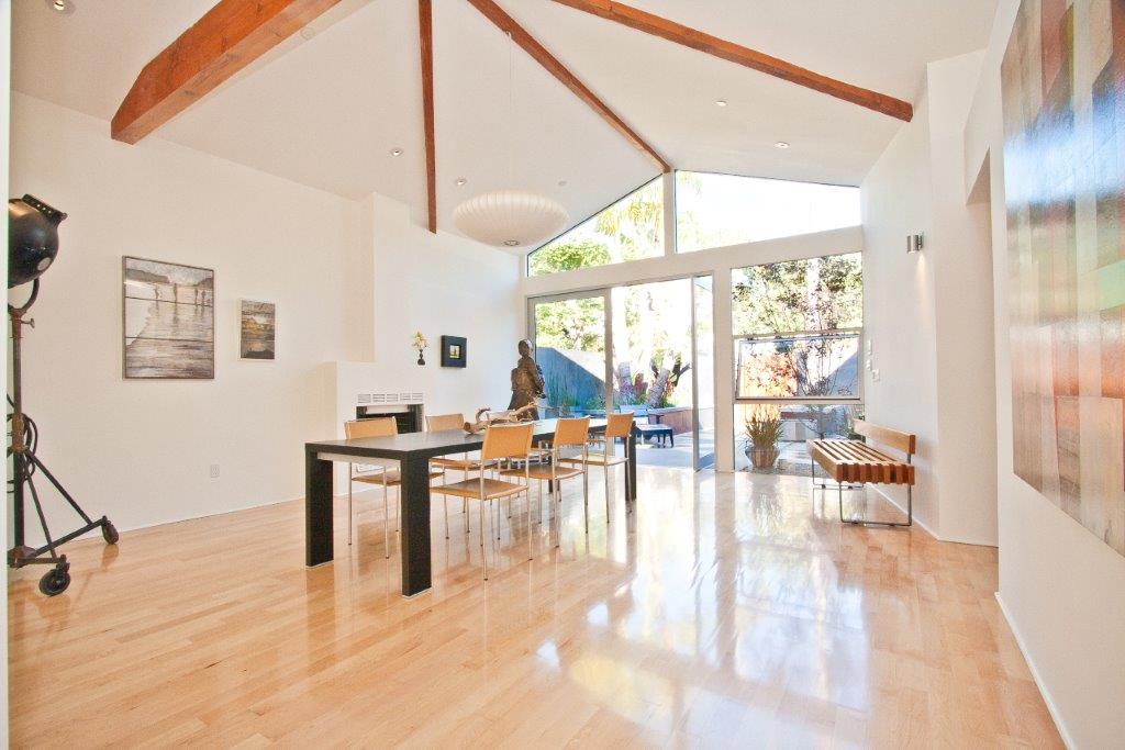 559 Radcliffe Drive, image 9 of 56