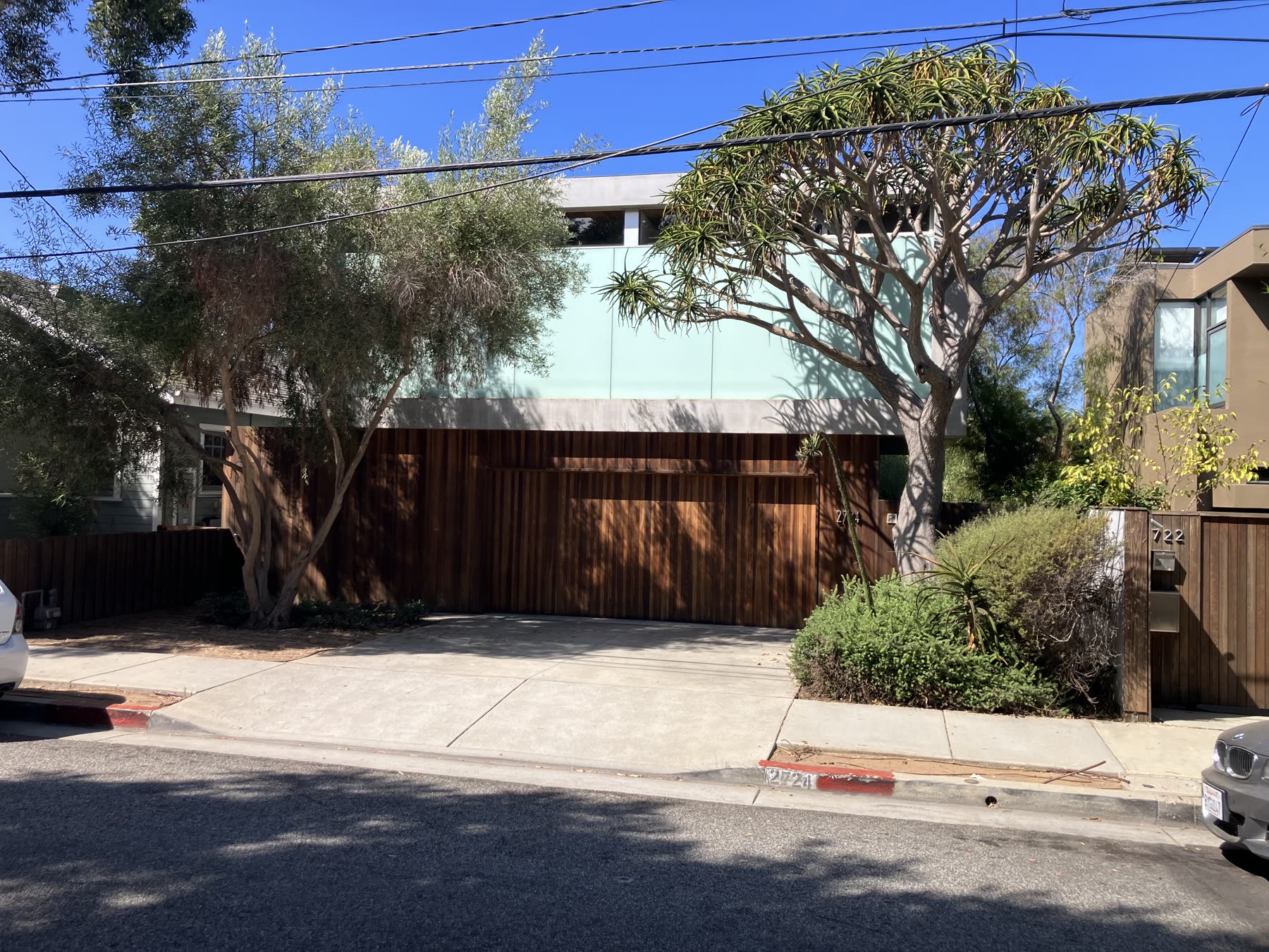2724 6th Street, image 1 of 8